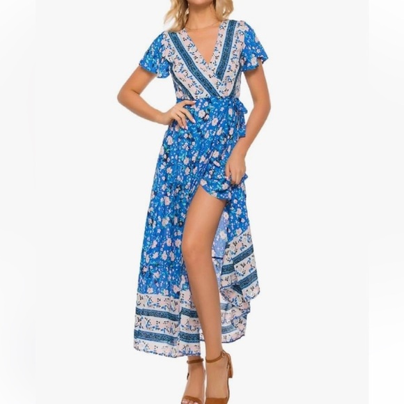 Chic Blue Floral Wrap Maxi Dress - Picture 4 of 7